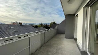 Expose Hohenems: Neuwertige Dachgeschoßwohnung mit Süd-Terrasse und Carport