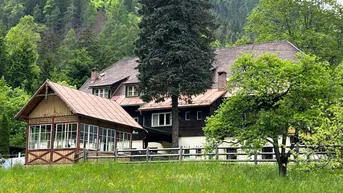 Expose Charmante Liegenschaft im Mölltal zu erwerben