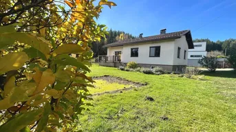 Expose Bungalow in sonniger und ruhiger Naturlage am Stadtrand von Villach - großer Garten mit Baumbestand!