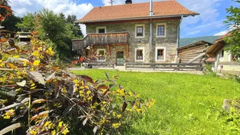 Expose Steinhaus (saniert) mit landwirtschaftlicher Fläche in idyllischer Aussichtslage - Scheune und viel Grundstück!