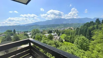 Expose Traumhafte Seeblick-Wohnung mit Balkon in Seeboden, Kärnten - perfekt für Genießer, Ferienvermietung möglich!