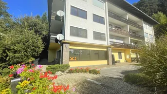 Expose Seeblickwohnung mit Balkon in Seeboden - perfekt für Genießer!