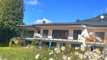 Expose Penthousewohnung mit Blick auf den Millstätter See - zwischen Berg und See Nähe Golfplatz!
