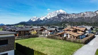 Expose Sonniges und ruhig gelegenes Grundstück mit genehmigter Projektierung