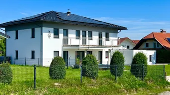 Expose NEUWERTIGES EINFAMILIENHAUS - PV-ANLAGE MIT BATTERIESPEICHER - DOPPELGARAGE - KELLER - ENERGIEEFFIZIENT -