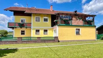 Expose GROßZÜGIGES EINFAMILIENHAUS MIT VIEL PLATZ - NÄHE BURGHAUSEN ! GARTEN, FREISITZ, GARAGEN