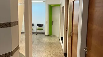 Expose Büro