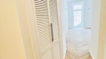 Expose Erstbezug nach Top Sanierung: Lichtdruchflutete 2 Zimmer Balkonwohnung