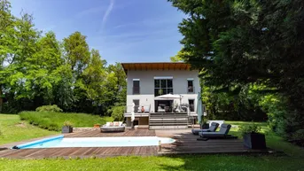 Expose Phantastisches Einfamilienhaus mit Pool und großem Garten - Ruhelage