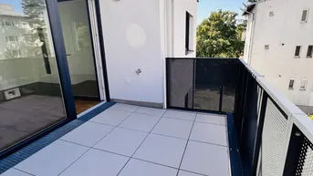Expose Erstbezug: 3 Zimmer Terrassenwohnung in ruhiger Lage