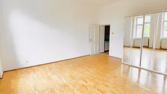 Expose Helle 2 Zimmer Altbauwohnung in ruhiger Lage von Stadtlau