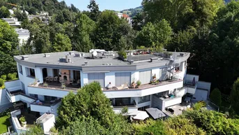 Expose Luxus über den Dächern Salzburgs – Panoramaterrassen &amp; Designerinterieur