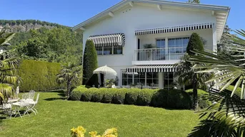Expose Stilvolles, extravagantes Einfamilienhaus!