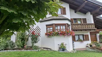 Expose Charmantes Einfamilienhaus mit sehr gepflegter Ausstattung und grossem Garten zu verkaufen!