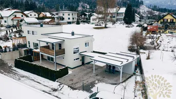 Expose Sehr schöne, neuwertige Haush�älfte in Top Lage zu verkaufen !