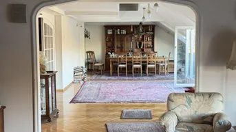 Expose DG-Maisonette am Währinger Cottage | Privat Pool &amp; Sauna | Parken | Fernblick | Modernisierungskonzept