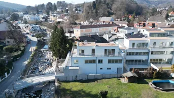 Expose Neubau &amp; Erstbezug - Reihenhaus an der Stadtgrenze