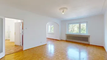 Expose Großzügige Wohnung mit Fern- und Grünblick Nähe Drasche-Park mit zwei Balkonen