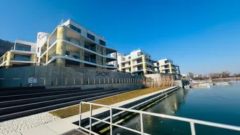 Expose PROVISIONFREI! DIREKTEM BLICK AUF DIE DONAU! THE SHORE! RUHIG! HELLE 2. ZIMMER MIT 7m² BALKON! CONCIERGESERVICE! FITNESS! SPA-BEREICH! EINBAUKÜCHE!