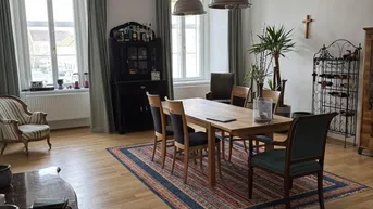 Expose Stilvolles Wohnen in zentraler Lage - Altbau