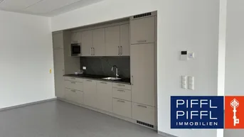 Expose Modernes Büro Nähe PLUSCITY