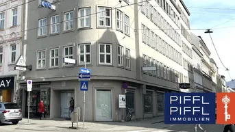Expose Attraktive Ecklage auf der Landstraße - große Auslagen!