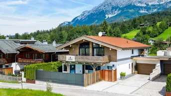 Expose Komplett und luxuriös eingerichtetes Landhaus am Golfplatz von Ellmau in Tirol