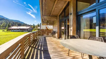 Expose Komplett und luxuriös eingerichtetes Landhaus am Golfplatz von Ellmau in Tirol