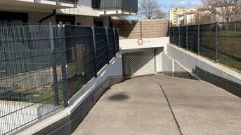 Expose GARAGENPLATZ / Tiefgarage zu vermieten / U2 Hardeggasse
