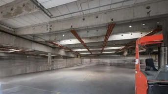 Expose Lagerhallen ab 10.000m² für € 5,00/m² zu vermieten 