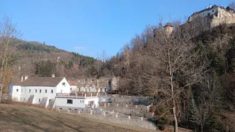 Expose Kloster Ranna in der Wachau: Historisches Juwel mit einzigartiger Atmosphäre und vielfältigen Nutzungsmöglichkeiten