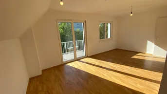 Expose WUNDERSCHÖNE DACHGESCHOSS-WOHNUNG (NEUBAU) mit Balkon &amp; Blick ins Grüne