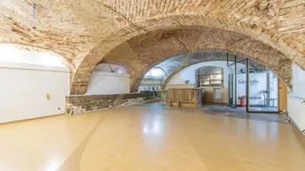 Expose Gemütliches Gasthaus nahe dem Schloss Ebelsberg zu vermieten!