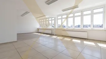 Expose Praktische Bürofläche mit unmittelbar zur Linzer Landstraße ab sofort zu vermieten!