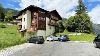 Expose Traumhafte Aussichtslage! Sechs Wohnungen, fünf davon vermietet