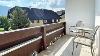Expose Kurzzeitmiete möglich: Helle Balkonwohnung