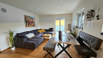 Expose Neuwertige, wunderschöne 3-Zimmer-Wohnung mit großem Balkon