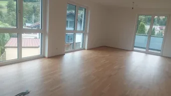 Expose ERSTBEZUG - 3-Zimmer-Wohnung