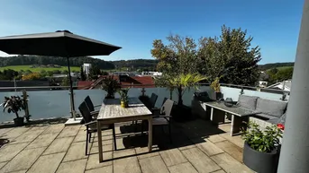 Expose Moderne 3-Zimmer-Wohnung mit großzügiger Terrasse und Garage