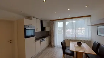 Expose 2 Zimmer Wohnung mit Balkon