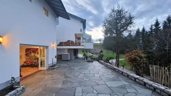 Expose BARRIEREFREIE VILLA mit EINLIEGERWOHNUNG