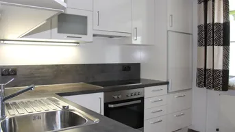 Expose Helle, lichtdurchflutete 3-Zimmer-Wohnung mit Loggia &amp; Balkon in Hallein – Burgfried-Süd