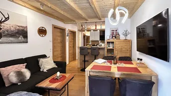 Expose TOP-Rendite und Alpenfeeling pur – Ihr Chalet-Ferienwohnungstraum mit eigenem Garten