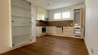 Expose Traumhaftes 2,5-Zimmer-Penthouse mit großer Terrasse - verfügbar ab November 2025