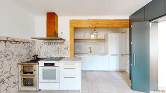 Expose WUNDERSCHÖNES LANDHAUS MIT EINMALIGEN AUSBLICK und unglaublichen Optionen (Wellness ,Erweiterungen usw)