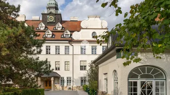 Expose Revitalisierter Altbauflair im Herzen Döblings mit Blick ins Grüne und Swimmingpool!