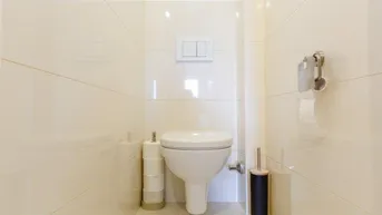 Expose Teilmöblierte 3-Zimmer-Wohnung inkl. Tiefgaragenplatz