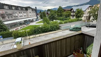 Expose gut geschnittene 2-Zimmer Whg. am Bahnhof und Klinik