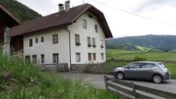 Expose Etagenwohnung für landwirtschaftlich interessiertes Paar oder Familie