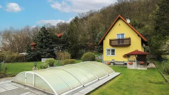 Expose Wohnen in naturnaher Lage: gepflegtes EFH mit Garten und Pool in Leobendorf